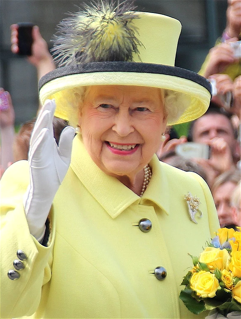 Elizabeth II in Berlin 2015 cropped.JPG 1