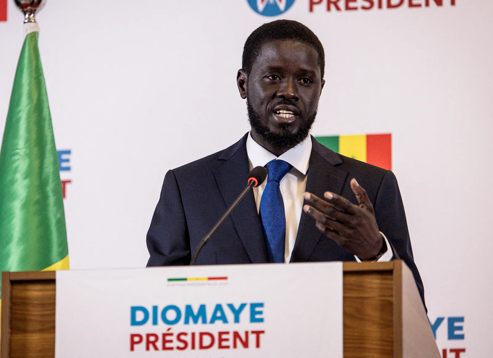 senegalese presidential candidate bassirou diomaye faye wins election